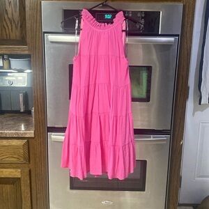 Entro super cute pink dress